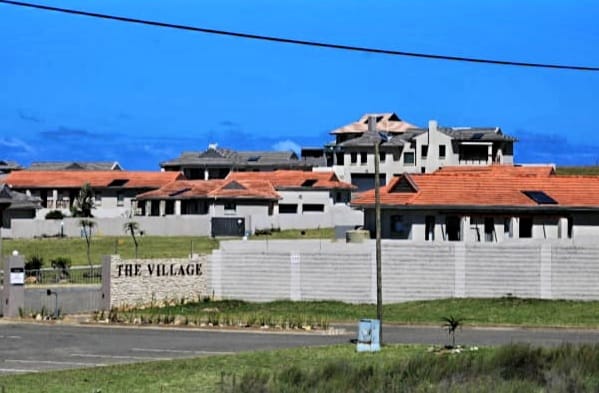 Bedroom Property for Sale in Kidds Beach Eastern Cape